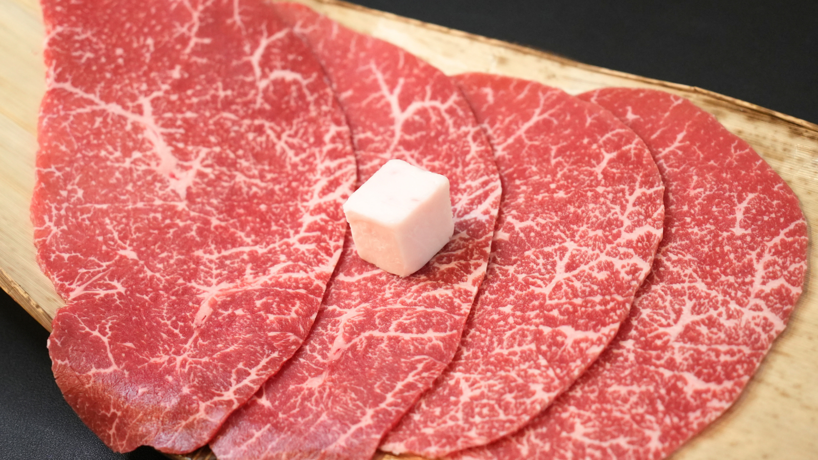 黒毛和牛モモなど一部商品値上げのお知らせ