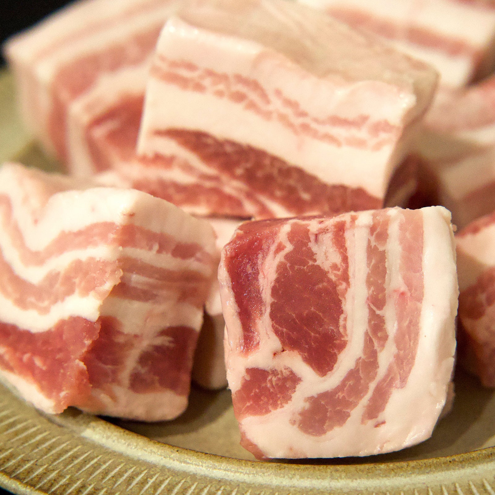 国産豚 バラ肉 角煮用カット 500㌘